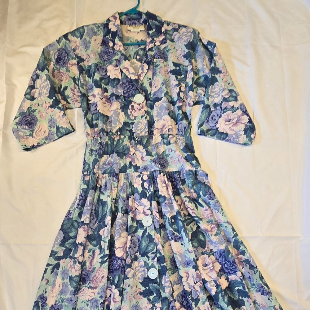 Vintage New Looks California Floral Dress, Size 10, Made In U.S.A